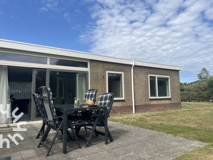 Bungalow für 4 Personen, mit Garten und Terrasse in Zeeland