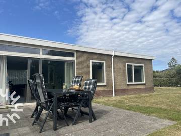 Bungalow für 4 Personen, mit Garten und Terrasse in Westkapelle