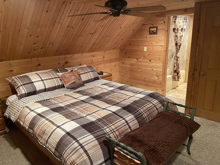 Holiday rental for 8 people, with garden and pool in Maine