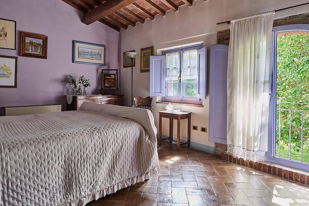 Emozione Toscana, Altopascio, Lucca and Viareggio in Altopascio, Lucca Provinz