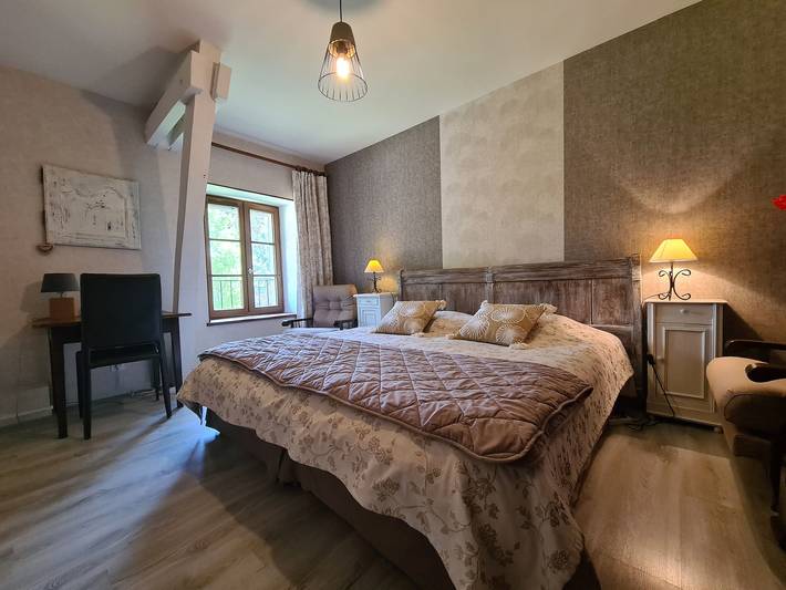 Gîte pour 11 personnes, avec Jardin dans Indre - 4