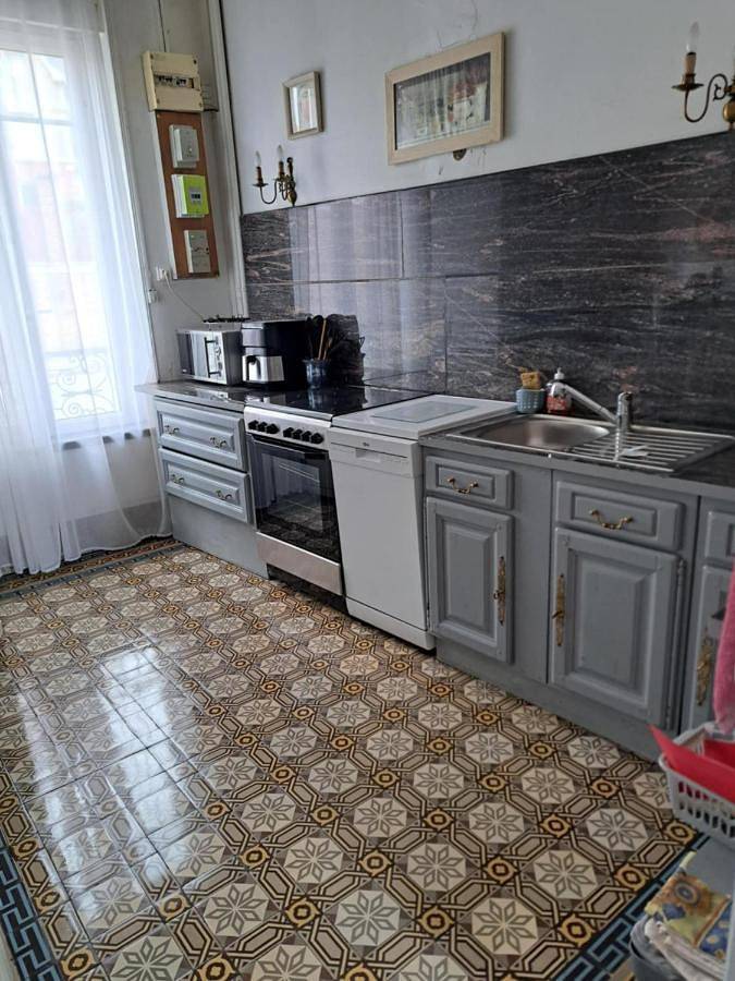 Location de vacances pour 8 personnes, avec terrasse et vue à Vervins - 3