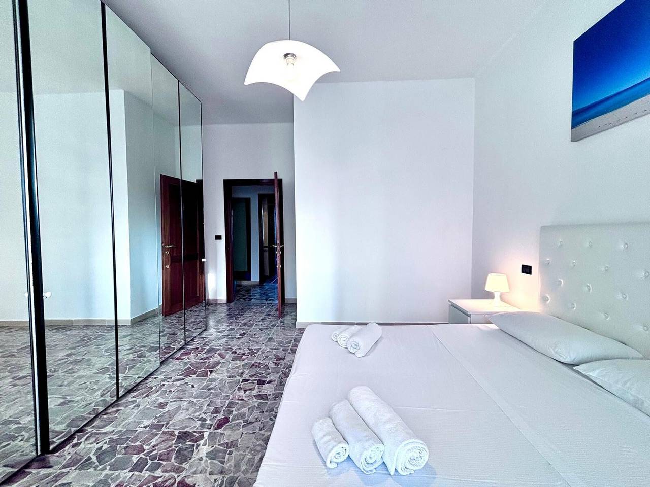 Ganze Wohnung, Apartment 'Family Comfort Sole' mit Balkon, Wlan und Klimaanlage in Sant'Alenixedda, Cagliari