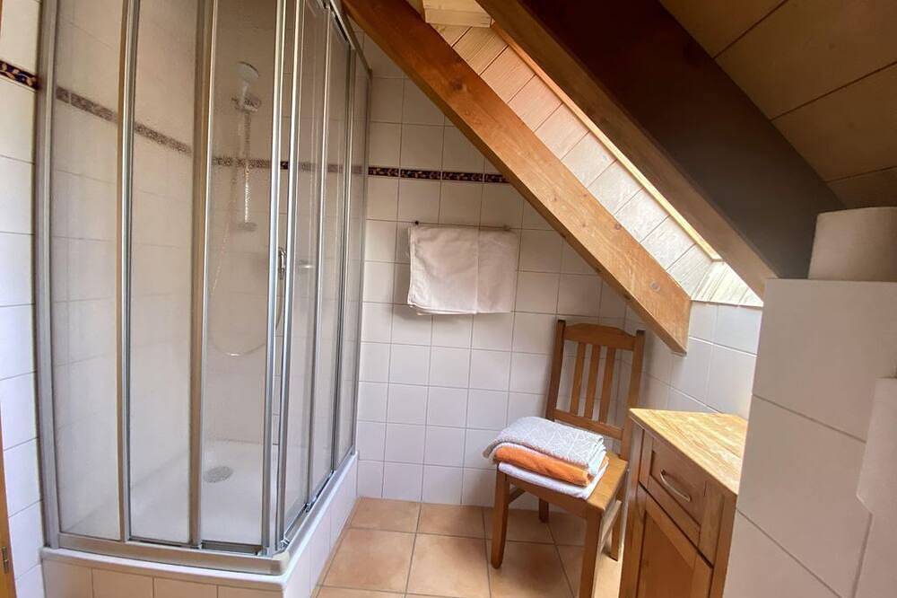 Entire apartment, Apartment with balcony no. 1 - Kräutercafé Walther in Wissembourg, Wissembourg region