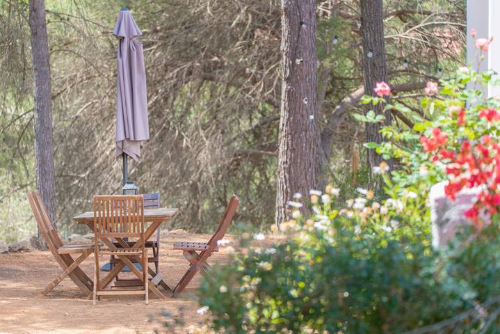 Casa rural para 7 personas, con jardín además de terraza y piscina para niños, Se admiten mascotas en Santa Eulària des Riu - 4