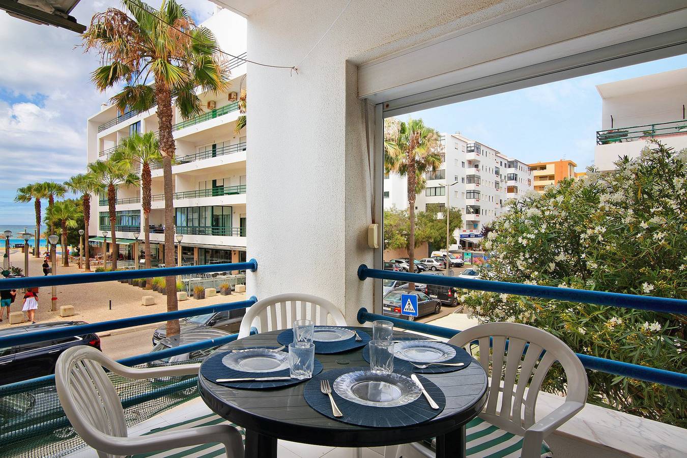 Appartamento intero, Appartamento 'Apartamento T1 Edisol' con balcone, Wi-Fi e aria condizionata in Cavacos, Quarteira