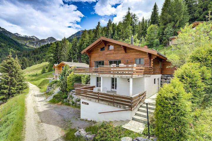 Chalet voor 10 personen, met balkon en whirlpool - 1