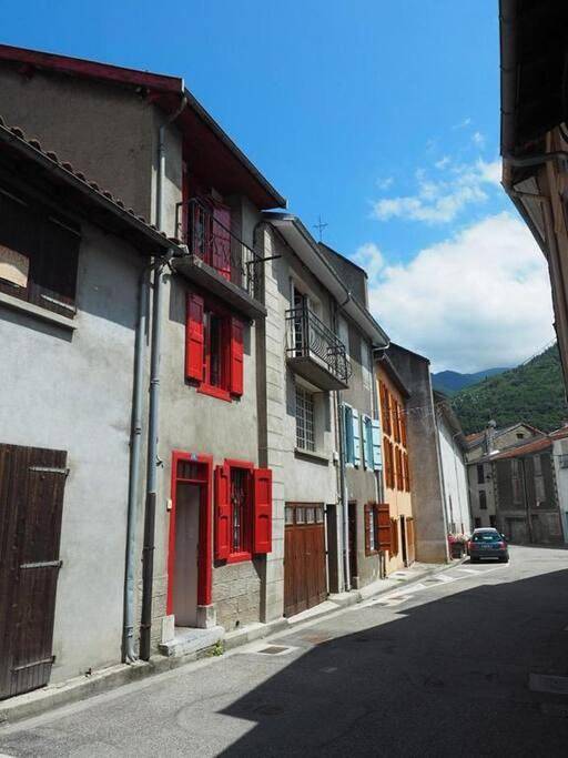 Location de vacances pour 6 personnes, avec terrasse et vue à Auzat - 2