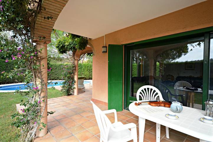 Casa rural para 10 personas, con vistas al lago además de jardín y terraza, Se admiten mascotas en San Pedro Pescador - 3