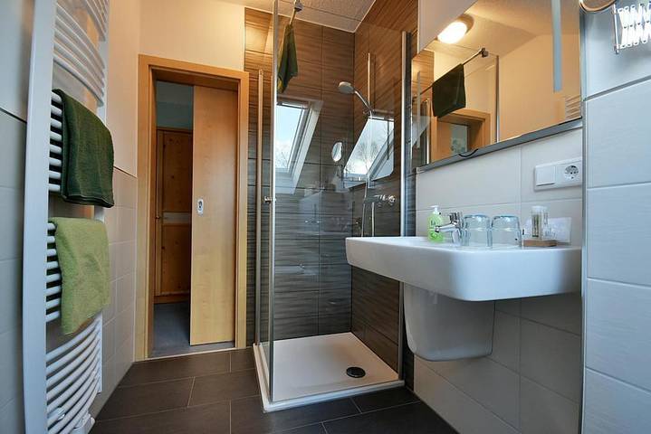 Ferienhaus für 2 Personen, mit Terrasse und Garten sowie Sauna und Ausblick in Frankenberg (Eder) - 3
