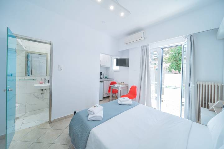 Ferienwohnung für 2 Personen, mit Balkon, kinderfreundlich in Heraklion
