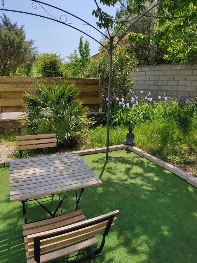 Appartement de vacances pour 3 personnes, avec jardin, animaux acceptés