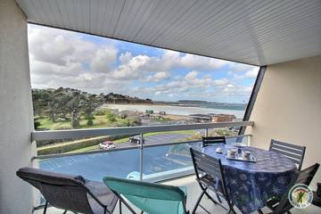 Gîte pour 3 personnes, avec terrasse et sauna dans Plage de Trestel