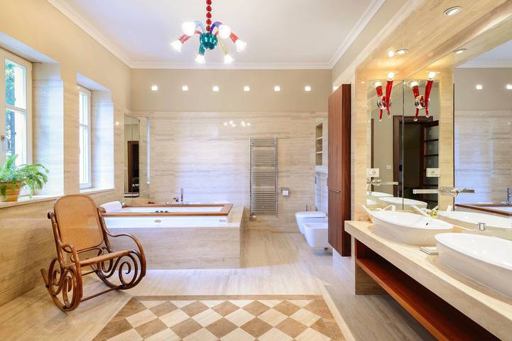 Ferienhaus für 10 Personen, mit Garten und Terrasse sowie Whirlpool und Sauna in Split - 4