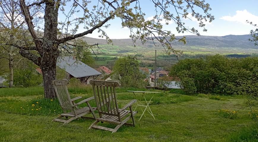 Gîte pour 5 personnes, avec terrasse et jardin dans Belley - 3