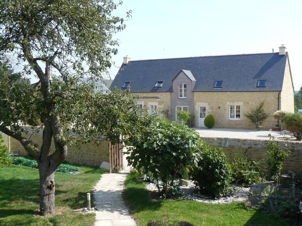 Gîte près de Bayeux avec jacuzzi in Juaye-Mondaye, Région de Bayeux