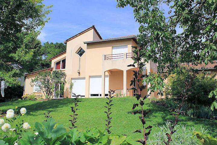Gîte pour 2 personnes, avec Terrasse et Jardin à Replonges