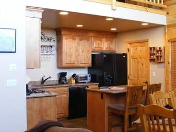 Log Cabin for 20 Guests in Brian Head, Iron County (UT), Picture 3
