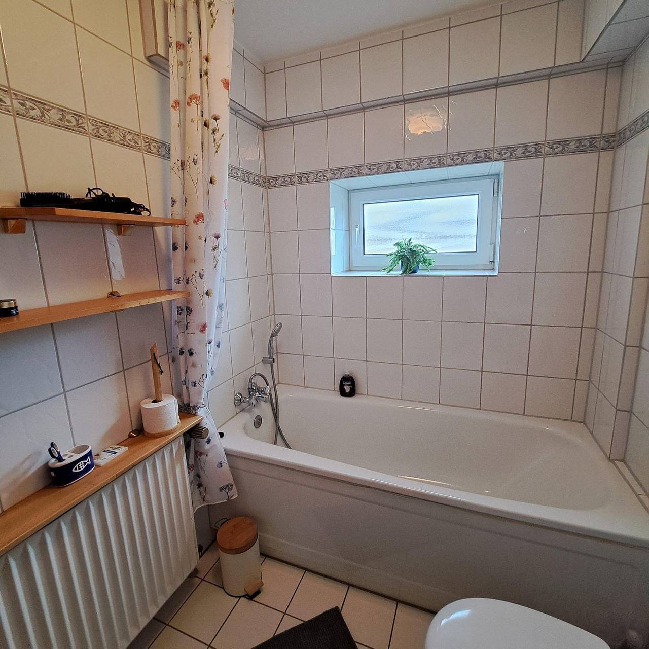 Winne-Hus - Wintergarten, 2 Parkplätze, Garten, Wlan, 2 Bäder, im Dorf in Winnemark, Rendsburg-Eckernförde