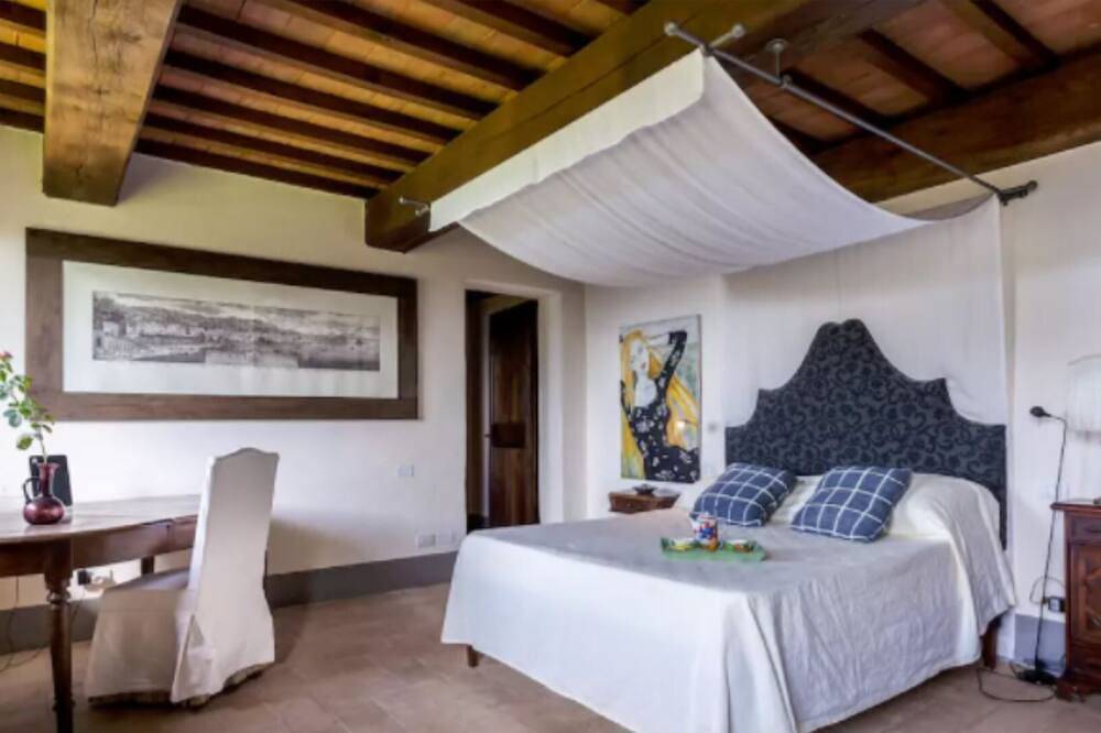 Charmante und schöne Villa in Umbrien mit privatem Pool, großen Gärten und Parkplätzen in Massa Martana, Perugia Provinz