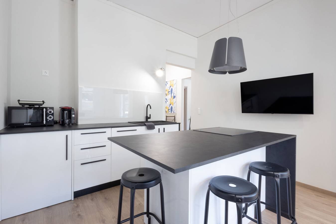 Geheel appartement, Agiou Orous 1 bdr in Centraal deel van Athene, Athene
