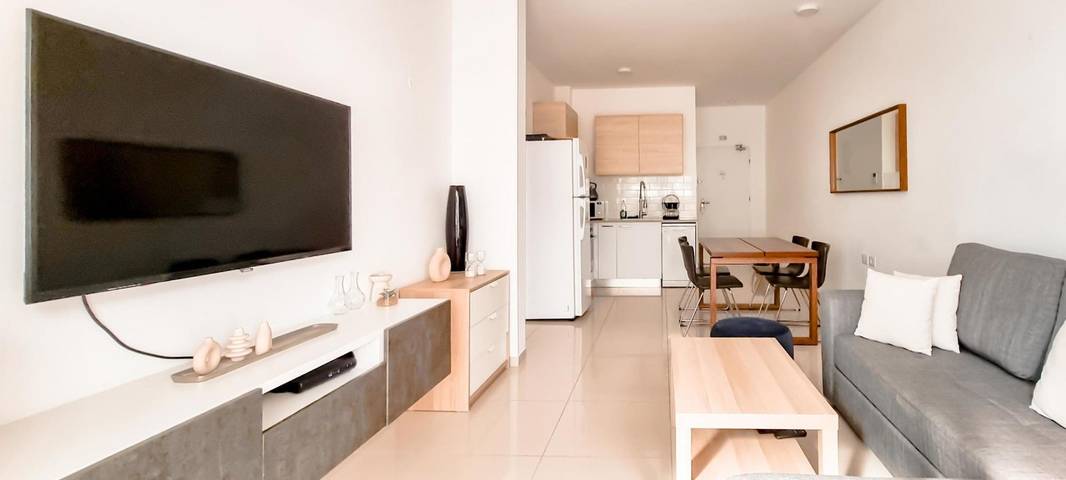 Ganze Wohnung, Ben Yehuda Nuage in Tel Aviv-Yafo in Tel Aviv, Bezirk Tel Aviv