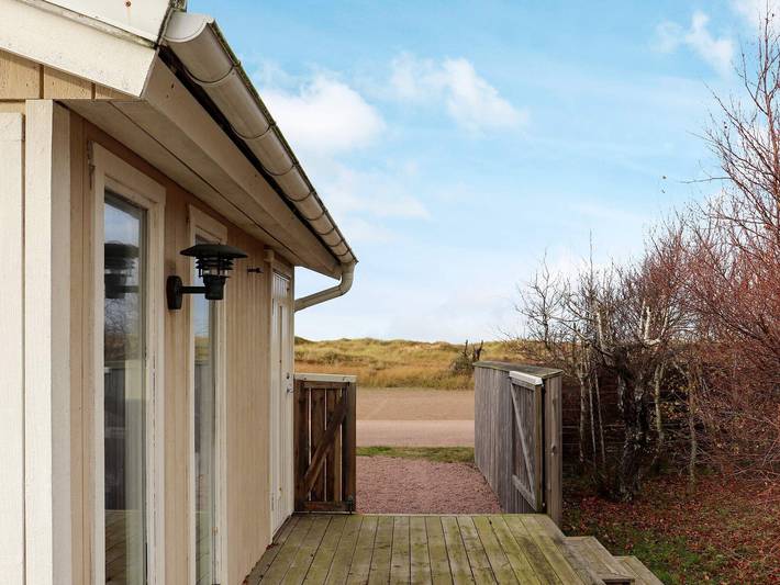 Ferienhaus für 8 Personen, mit Terrasse und Garten in Mellbystrand - 2