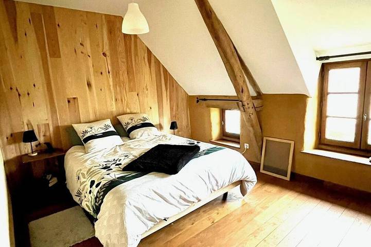 Location de vacances pour 6 personnes, avec jardin, animaux acceptés à Brigueil-le-Chantre - 2