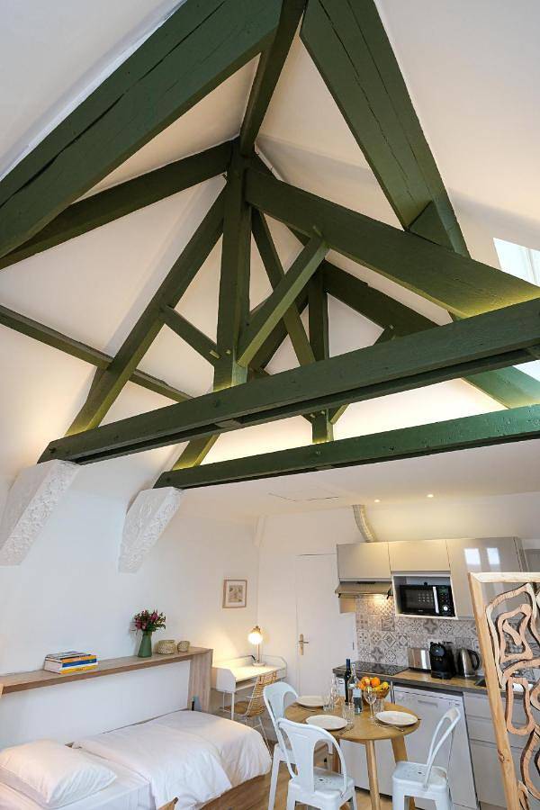 Gîte pour 3 personnes, avec jardin et vue à Quincy-Voisins - 2