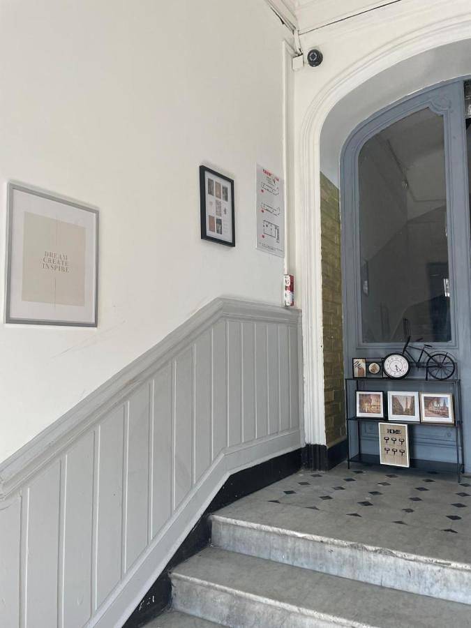 Hôtel pour 2 personnes, avec Balcon ainsi que Terrasse et Vue dans Gare De Marseille Saint Charles
