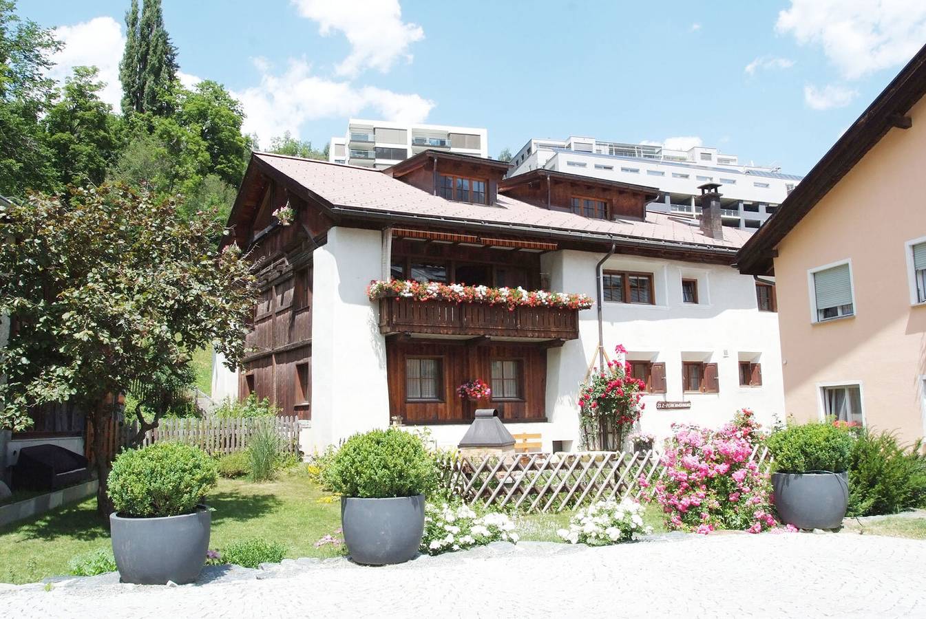 Ganze Ferienwohnung, Ferienwohnung Ritzmann Funtanatscha - Ferienwohnung für 2 Personen in Scuol, Unterengadin