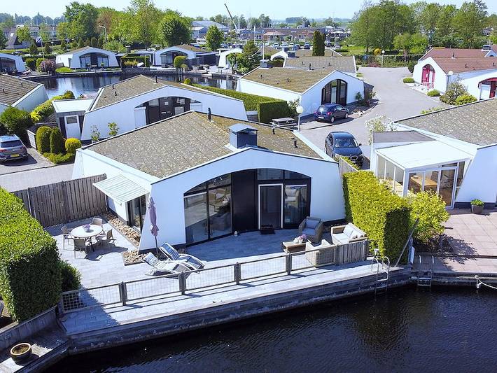 Bungalow für 4 Personen, mit Terrasse