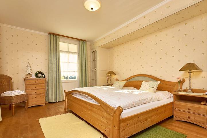 Ganze Wohnung, 4-Sterne-Komfort-Ferienwohnung  Panoramablick über den Schwarzwald nahe Titisee in St. Märgen ort, St. Märgen