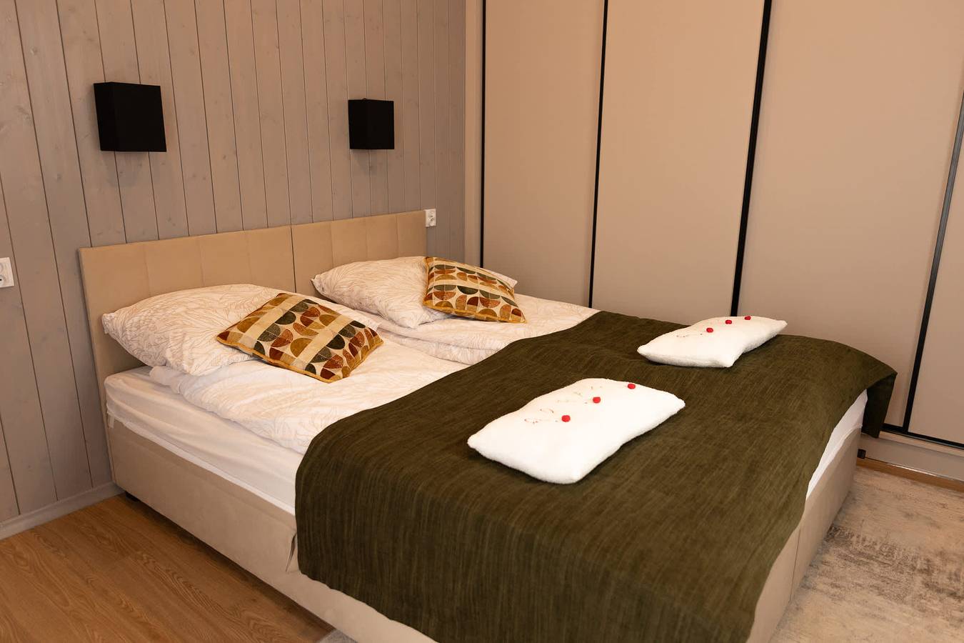 Zacisze Beskidu – Private House with Sauna, Jacuzzi & Pool in Karpaten (Polen)