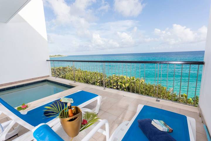 Vakantieappartement voor 6 personen, met zwembad en balkon op Sint Maarten