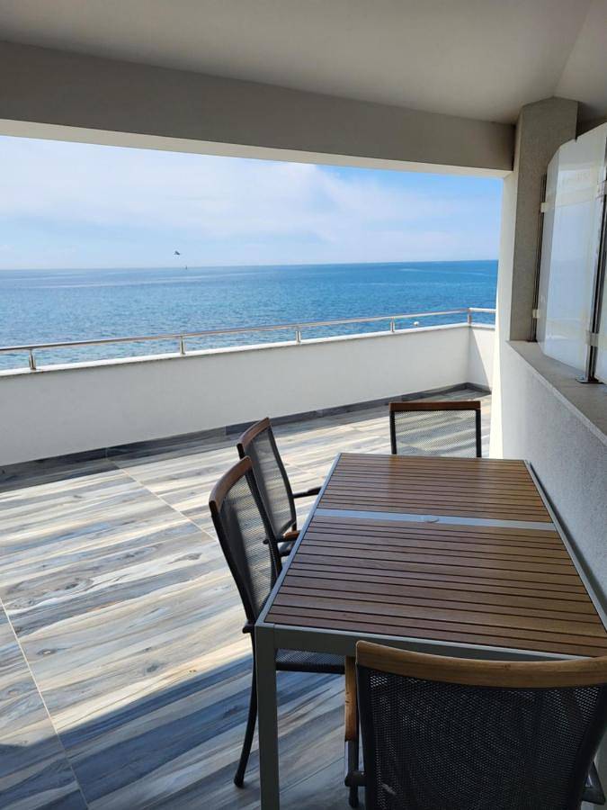 Ferienwohnung für 2 Personen, mit Garten und Terrasse sowie Ausblick in Umag und Umgebung - 3