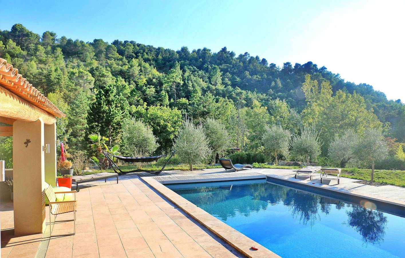 Spacieux appartement de 220 m2 avec piscine, parking et WiFi - Caseneuve 1.5km in Caseneuve, Parc naturel régional du Luberon