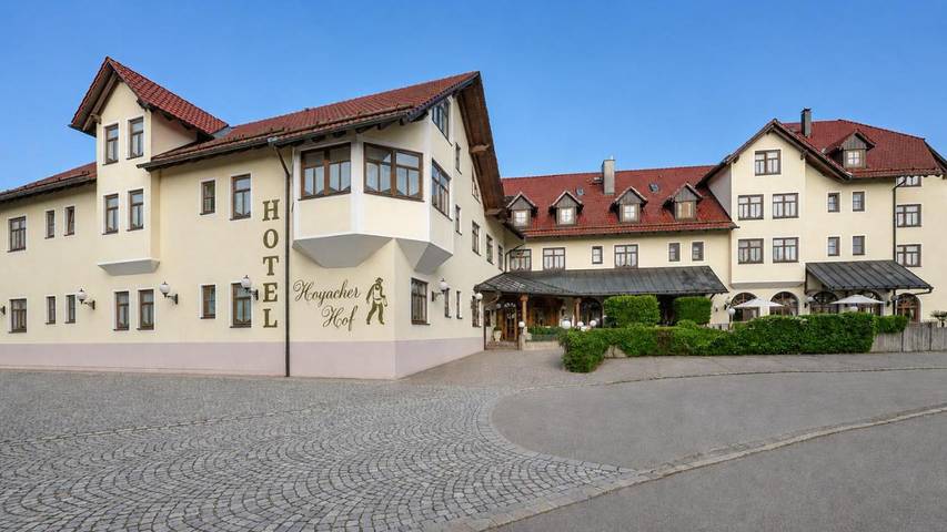 Hotel für 2 Personen, mit Terrasse in Garching