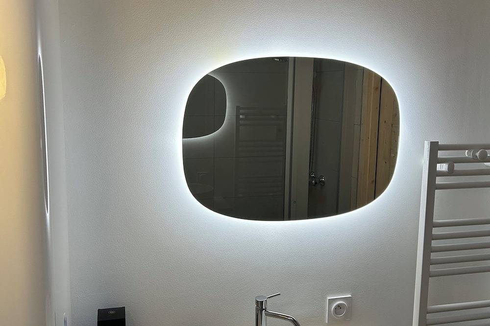 Appartement Neuf et Cosy Deux Chambres Dans Chalet de 2024 in La Giettaz, Albertville region