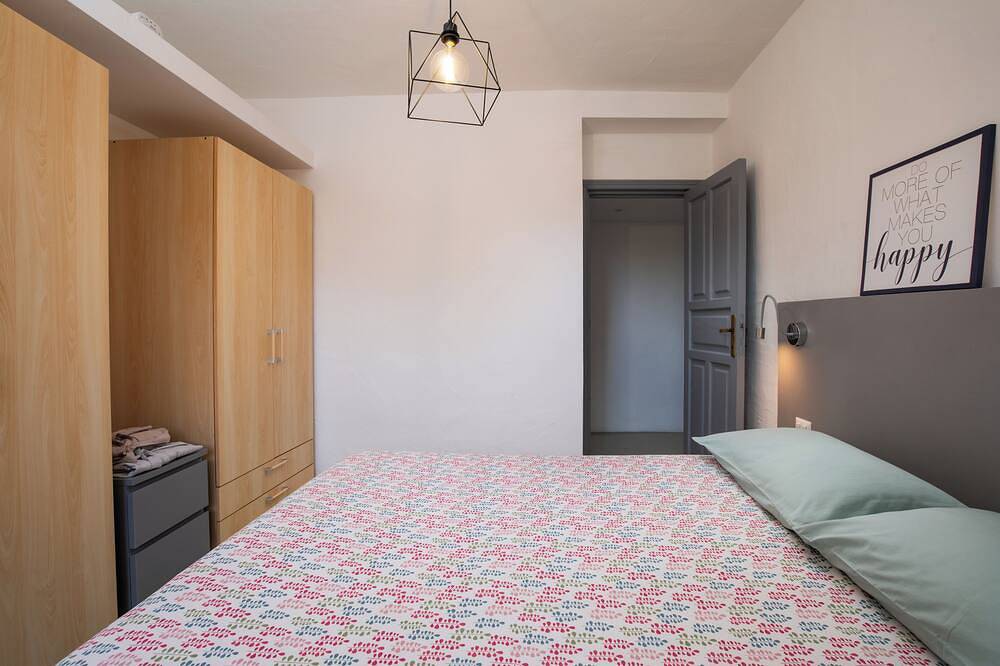 Appartamento comodo e funzionale a 5 minuti dal mare e dal centro del paese in Cannigione, Arzachena