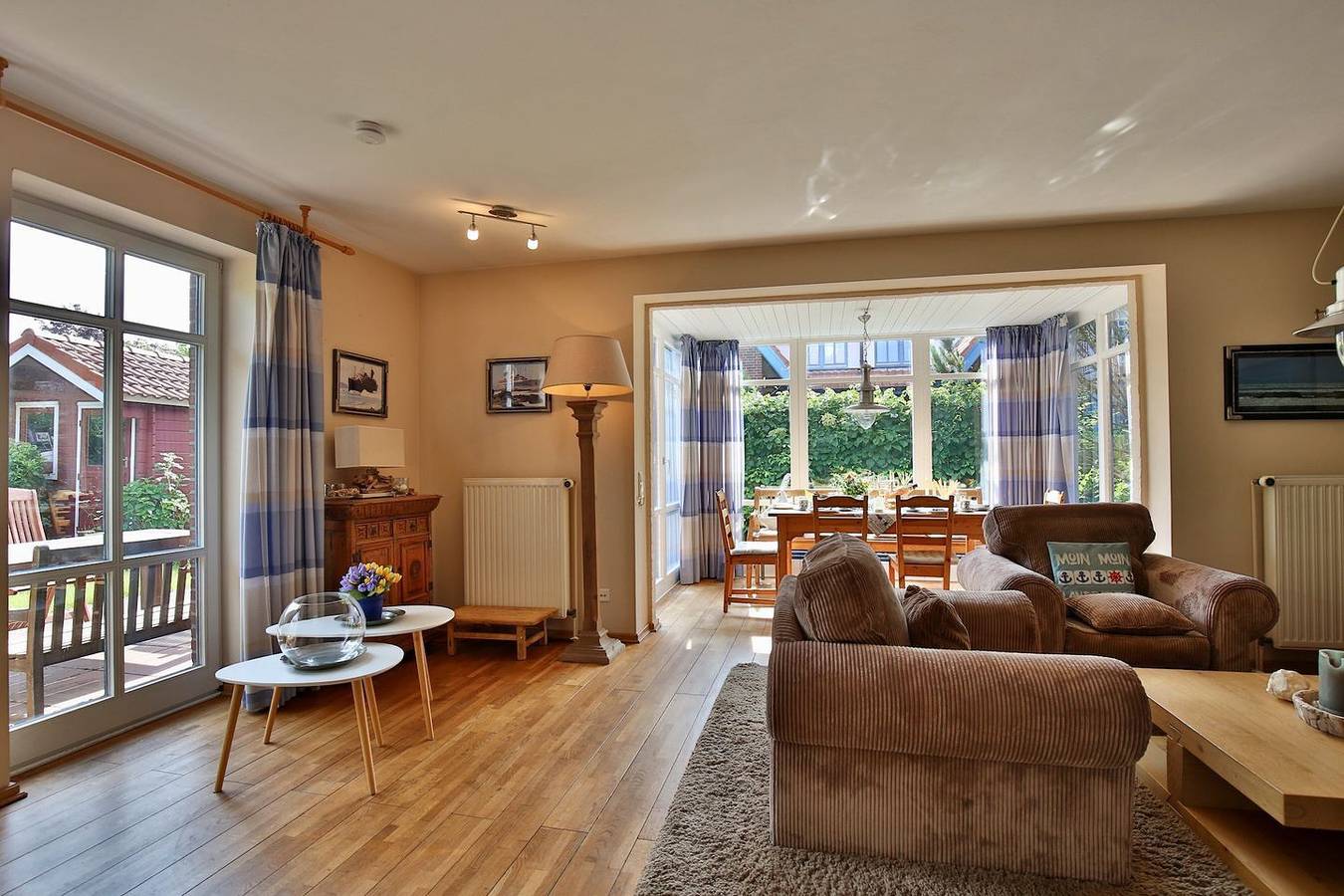 Gemütliches Ferienhaus mit Terrasse, Wintergarten und 3 Schlafzimmern in Wangerooge