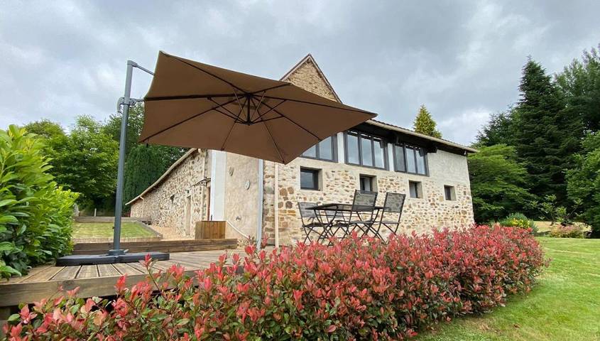 Location de vacances pour 4 personnes, avec jardin et vue à La Coquille - 2