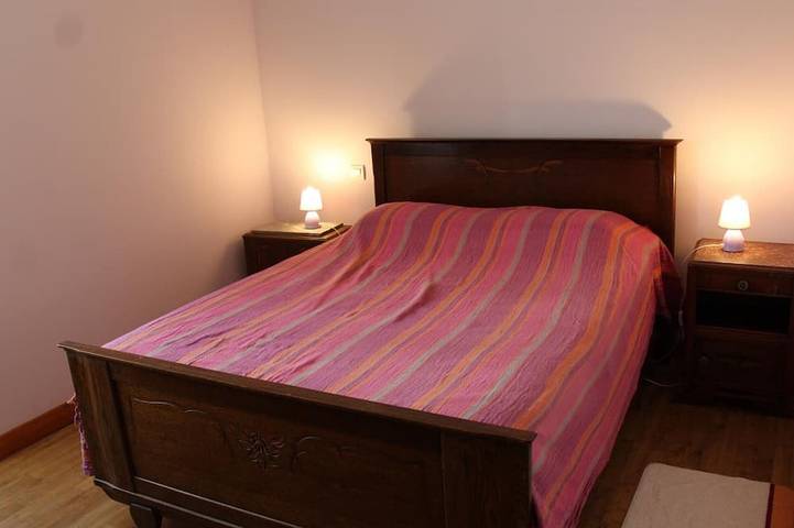 Gîte pour 6 personnes, avec jardin à Tourtoirac - 4