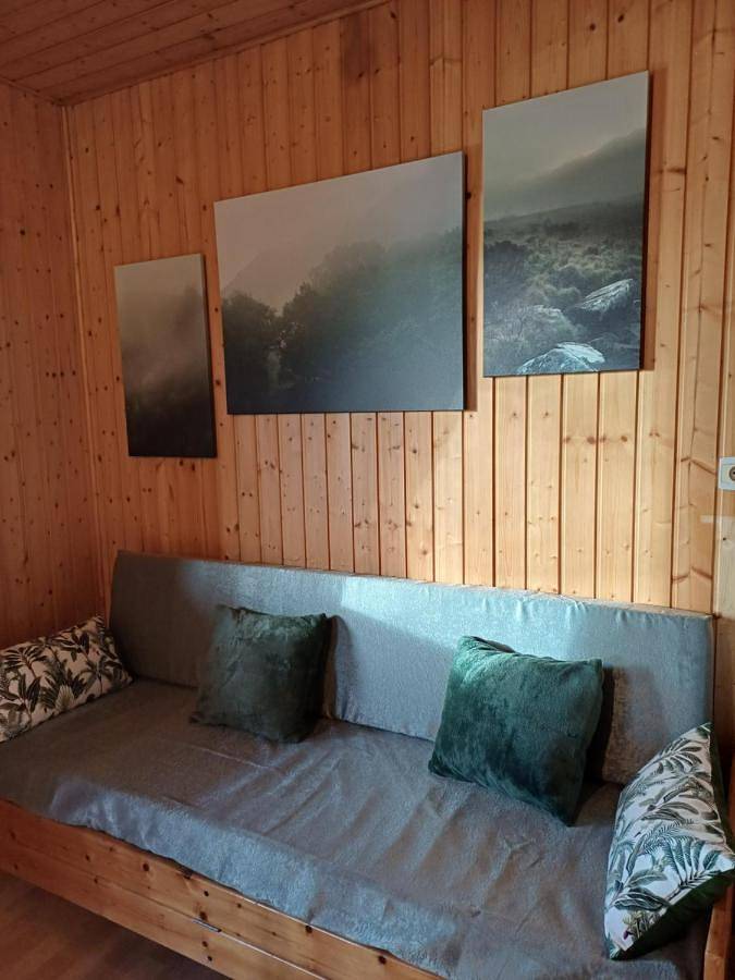 Location de vacances pour 6 personnes, avec jardin ainsi que vue sur le lac et piscine, animaux acceptés à Saint-Rémy (Dordogne) - 4