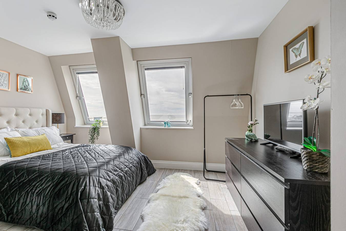 Apartamento entero, Brighton Beach City Penthouse  Sea Views   Balcony in Brighton, Sussex