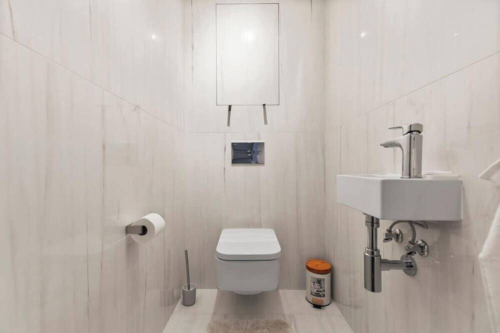 Eurovea Tower Apt 3 River View in Bratislava, Bratislava region