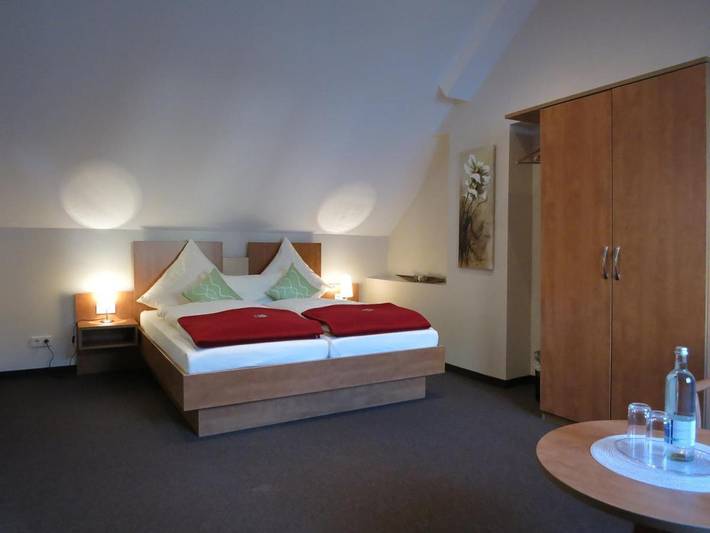 Hotel für 2 Personen, mit Terrasse und Ausblick in Burgschwalbach (Rheinland-Pfalz)