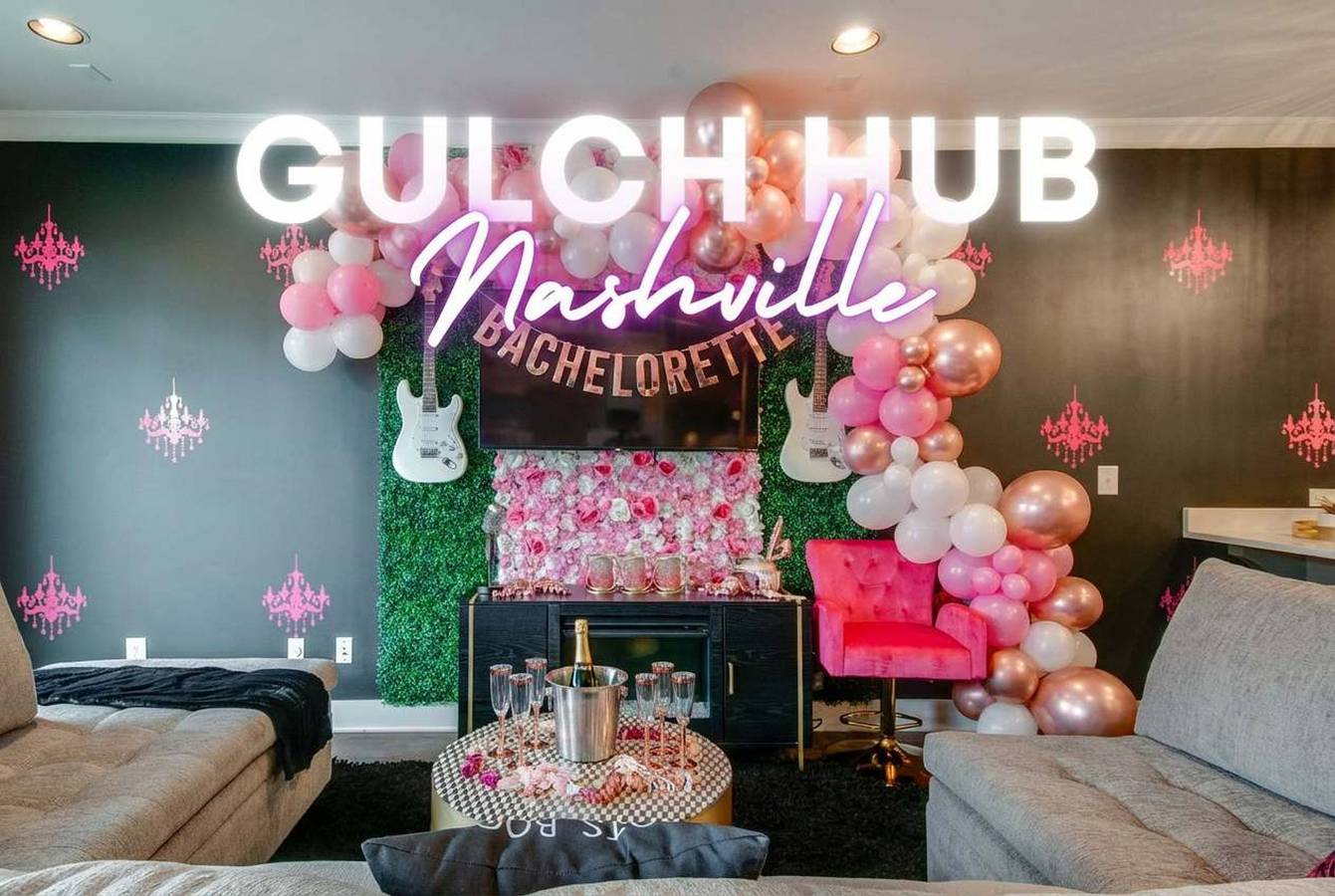 Close to the Gulch - Book Today in Nashville, Tennessee