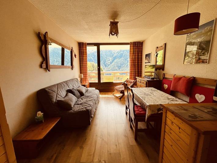 Location de vacances pour 4 personnes, avec balcon à Peisey-Nancroix