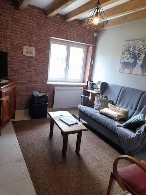 Location de vacances pour 7 personnes, avec vue ainsi que jardin et piscine à Mareuil-sur-Cher - 3